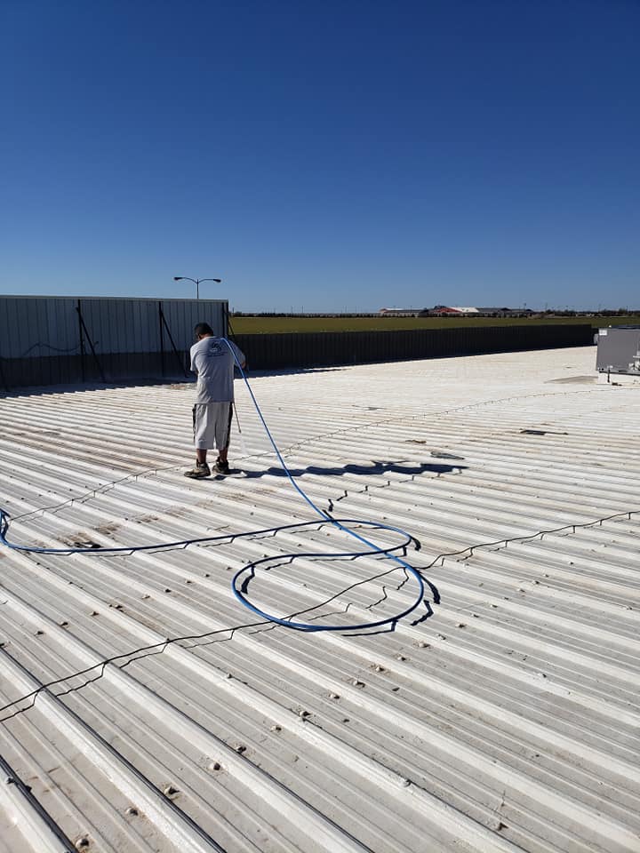 spray on roof coatings by Quick Foam Insulation